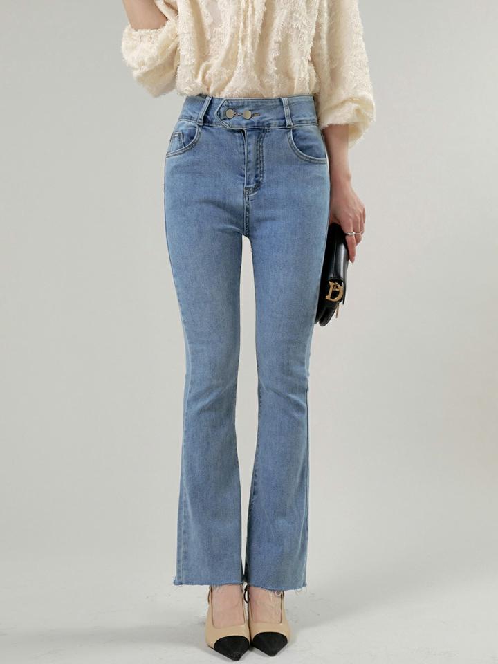 ツーボタンフレアデニムパンツ・t00824 レディース 【pt】 韓国ファッション ボトムス パンツ デニムパンツ ロング丈 ハイウエスト フレアパンツ ダブルボタン カットオフ スリム ハイウエスト ベルトループ 春 カジュアル