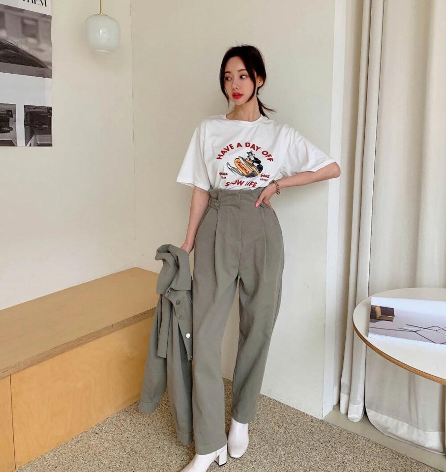 ボタンストラップパンツ・p003167 レディース 【pt】パンツ ロング丈 単色 無地 シンプル ベーシック ストラップ タック ハイウエスト 春 夏 秋 冬 カジュアル ラフ 脚長 かっこいい 韓国ファッション MKT