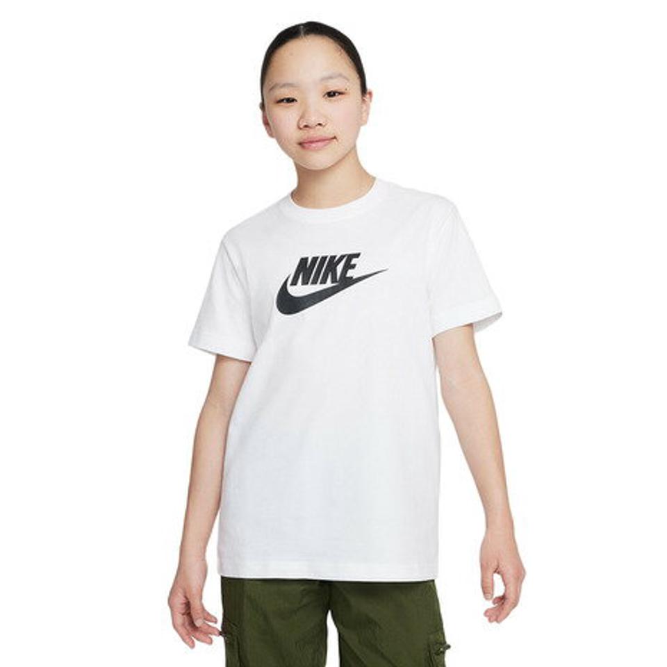 【3/10 24h限定 エントリー&対象3店舗以上買い回りで最大P10倍!】ナイキ(NIKE)(キッズ)ジュニア YTH ガールズ NSW フューチュラ 半袖Tシャツ BOY FD0928-100