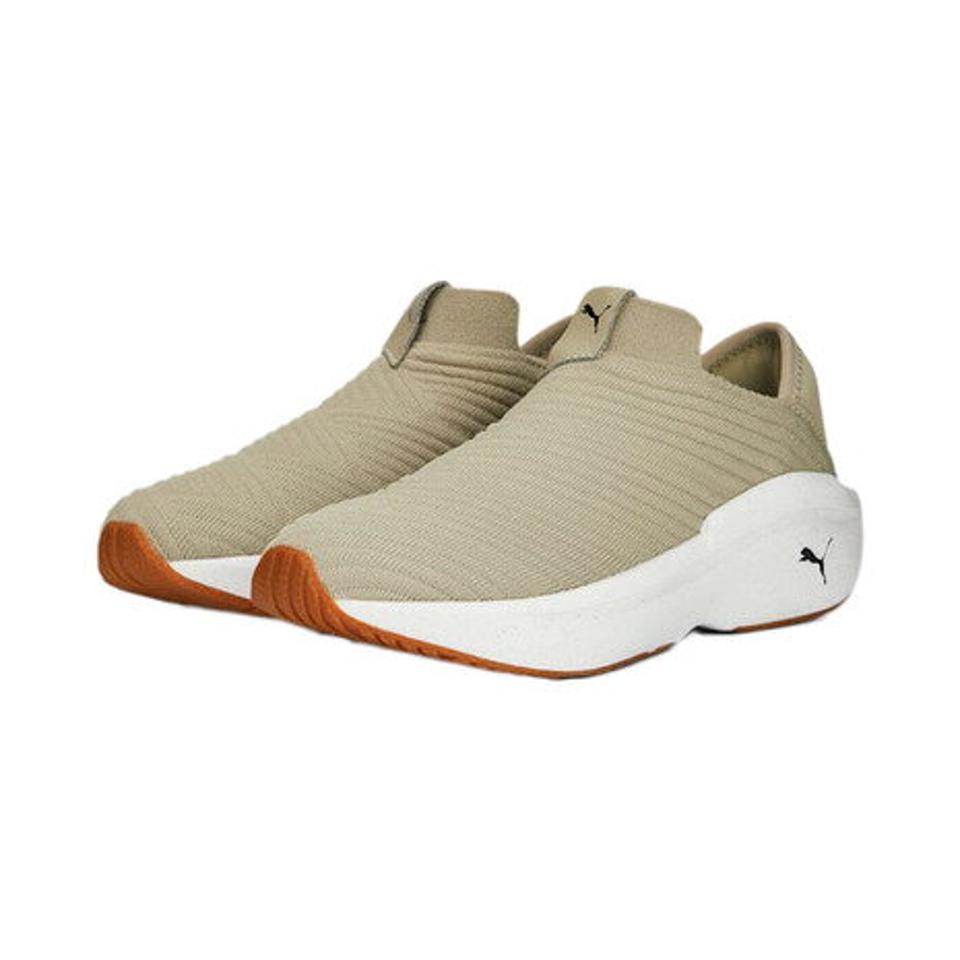 プーマ（PUMA）（レディース）スニーカー エンライテン 37644613 シューズ トレーニング スリッポン ジム 室内履き クッション性
