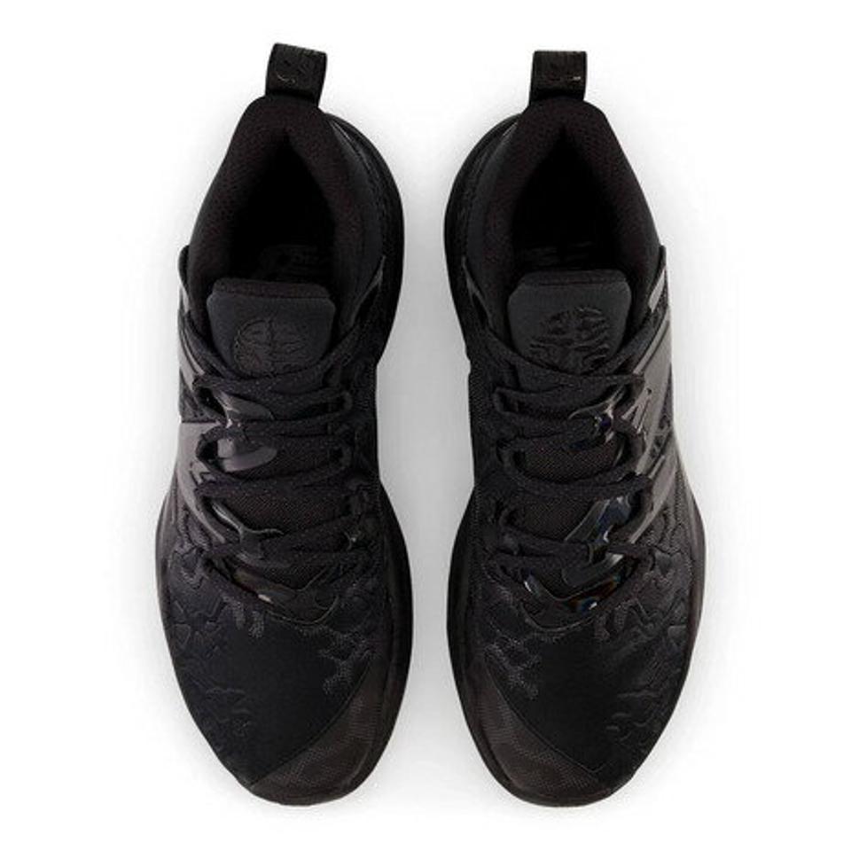 ニューバランス（new balance）（メンズ、レディース）バスケットシューズ バッシュ トゥーウェイ FuelCell Two Wxy v3 TW3 BB2WYT 2E