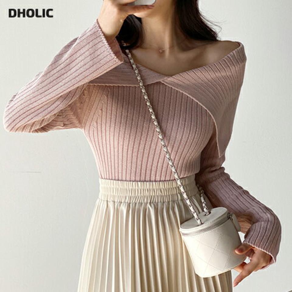 オフショルダーカラーリブニット・t00363 レディース 【tops】 韓国ファッション トップス ニット オフショルダー ビッグカラー カラーネック 長袖 リブ クロップド デコルテ スリムフィット アクリル 無地 大人 フェミニン 春 夏 カジュアル