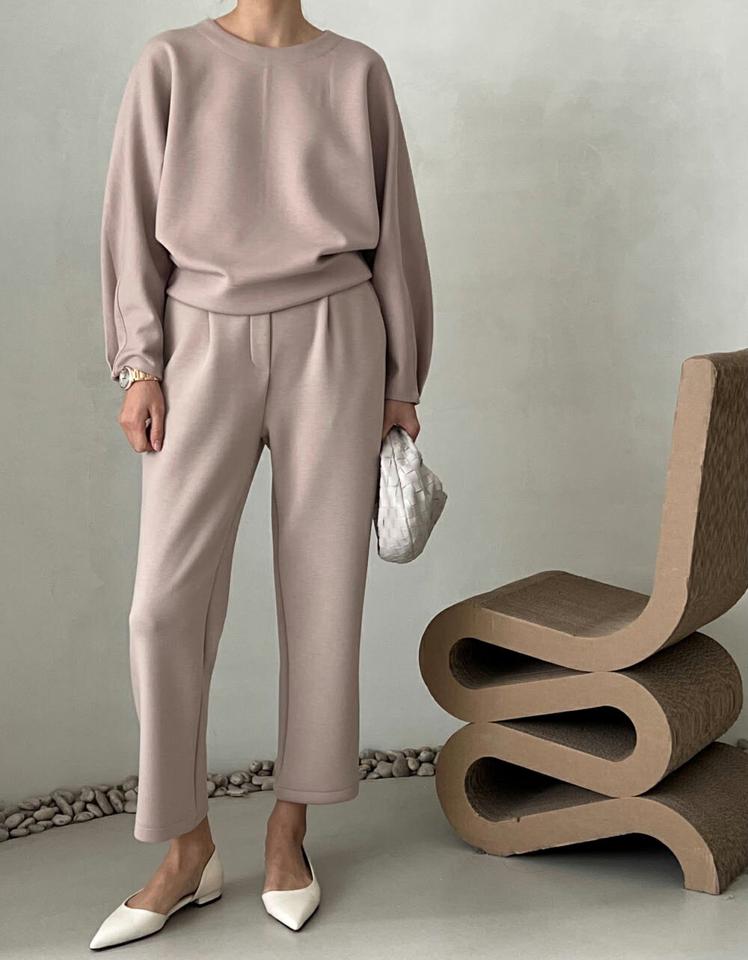 タックスウェット&パンツSET・p002868 レディース 【pt】セットアップ セット setup トップス スウェット トレーナー 長袖 単色 無地 シンプル ベーシック パンツ ロング丈 タック 秋 冬 カジュアル ラフ 韓国ファッション MKT