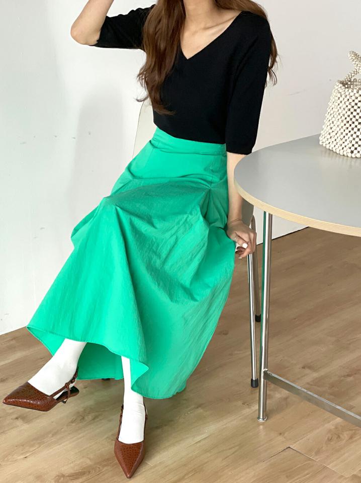 Vネック半袖ニット・t00305 レディース 【tops】 韓国ファッション トップス ニット Vネック 半袖 リブヘム スタイルアップ 春 オフィスカジュアル お出かけ スリムフィット カラバリ 着回し カジュアル