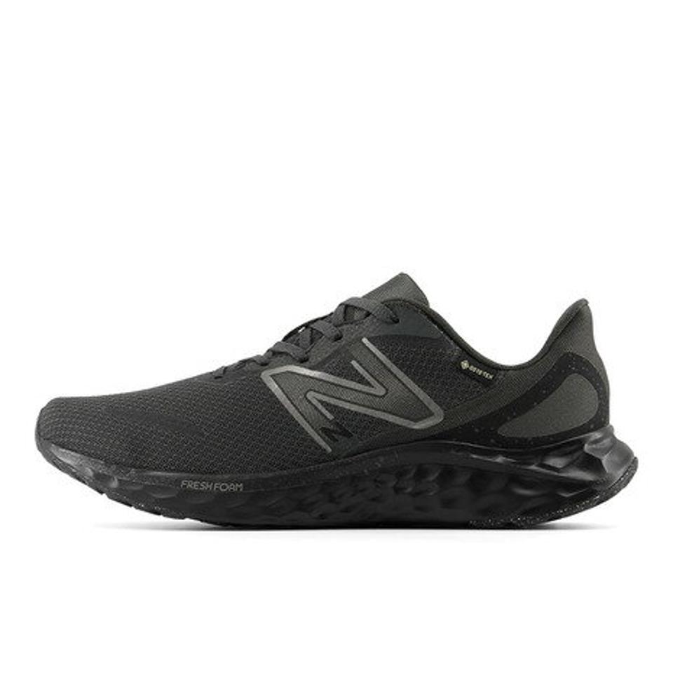 【20％OFFクーポン対象！6/11まで】ニューバランス（new balance）（メンズ）ランニングシューズ フレッシュフォーム アリシ v4 ゴアテックス B4 ブラック MARISGB42E スニーカー 防水