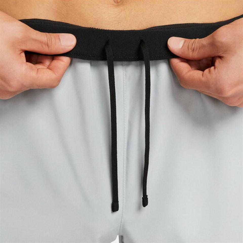 ナイキ（NIKE）（メンズ）ドライフィット チャレンジャー ランニングショートパンツ DX0905-077