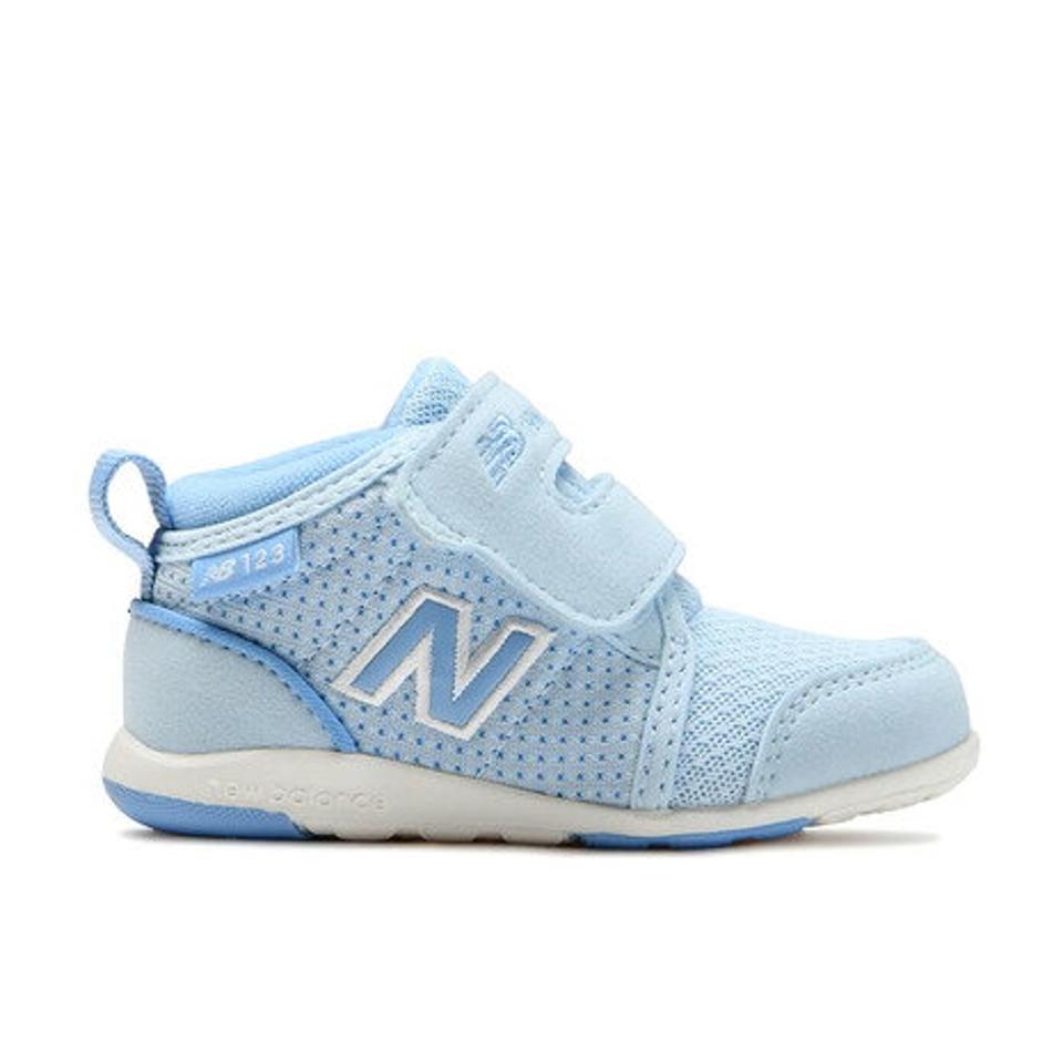 【20％OFFクーポン！3/28まで】ニューバランス（new balance）（キッズ）ジュニア スニーカー 123H First DS ライトブルー IO123HDSW スポーツ ファースト シューズ ベルクロ マジックテープ