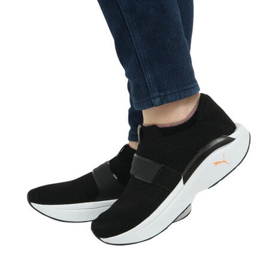 プーマ（PUMA）（レディース）スニーカー エンライテン ストラップ ウィメンズ ブラック 37767401 スポーツ カジュアル ランニングシューズ タウン 普段履き