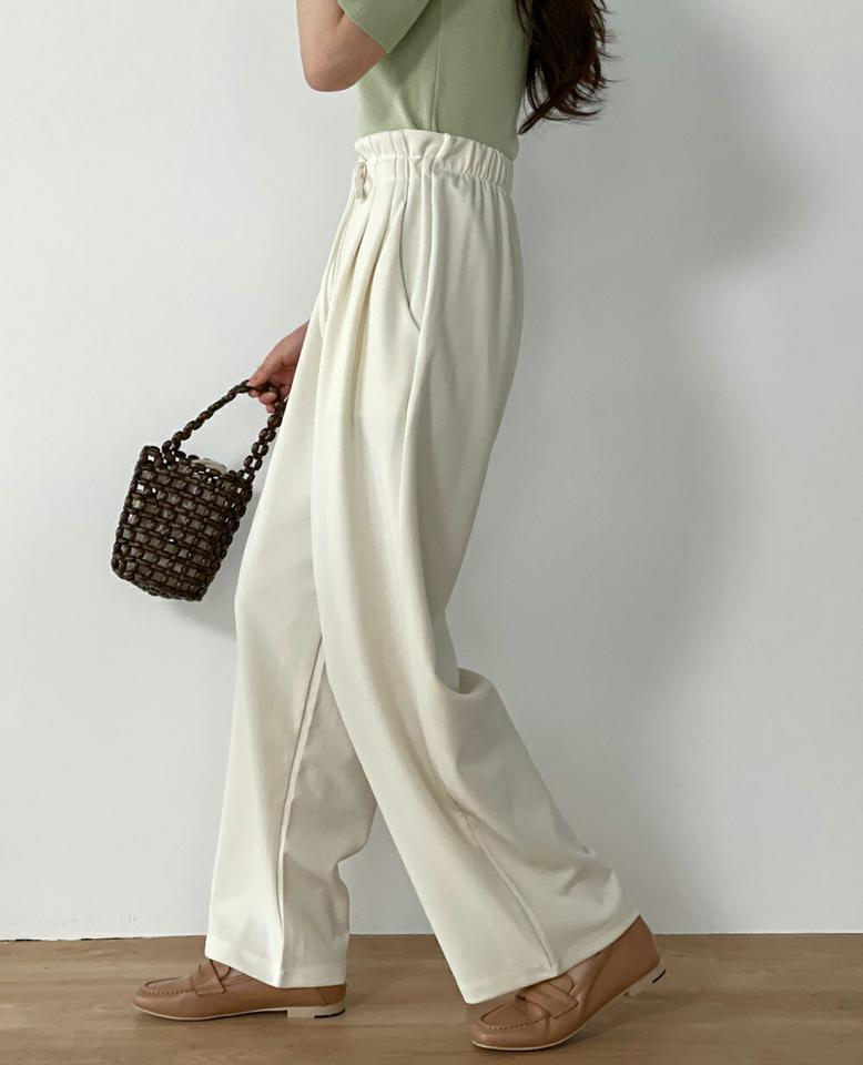 ストリング付ツータックパンツ・b00876 レディース 【pt】 韓国ファッション ボトムス パンツ ロング丈 9分丈 ハイウエスト ストリング リボン ツータック ストレート ゆったり 無地 ブラック ホワイト 大人カジュアル デイリー 春 カジュアル