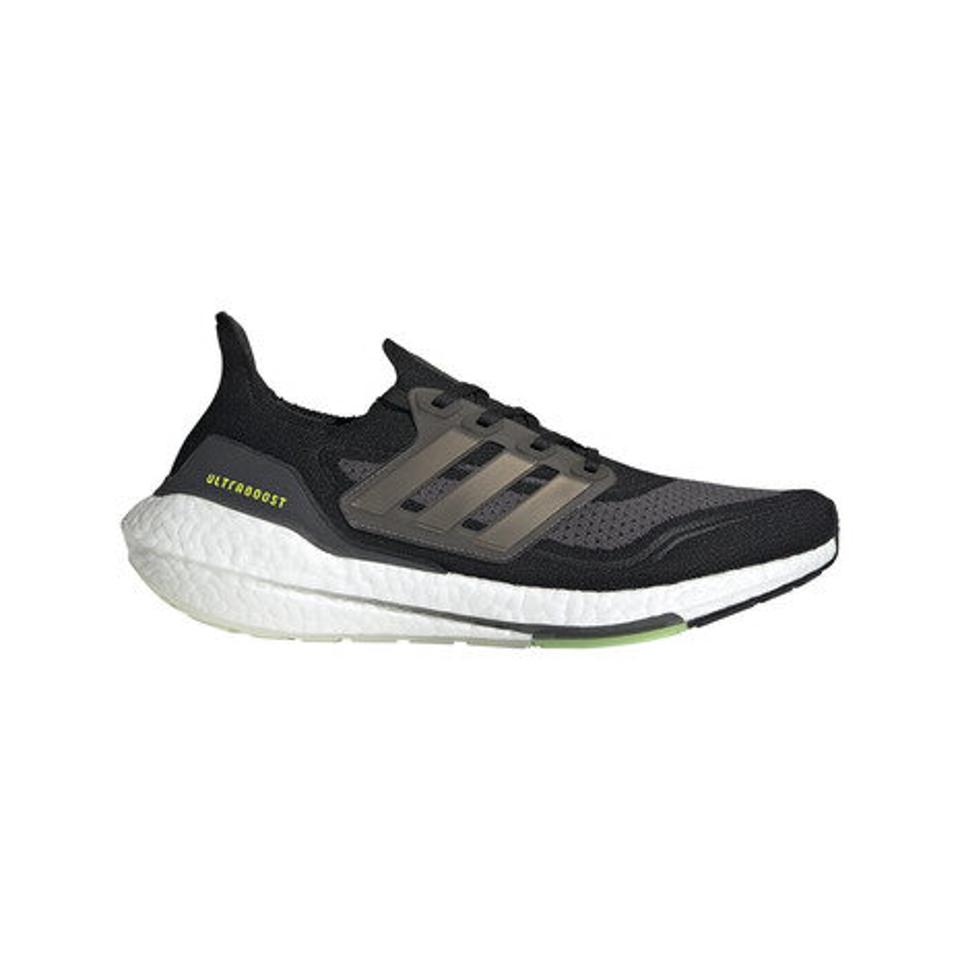 【20％OFFクーポン！3/26まで】アディダス（adidas）（メンズ）ランニングシューズ ウルトラブースト 21 FY0374 ジョギングシューズ