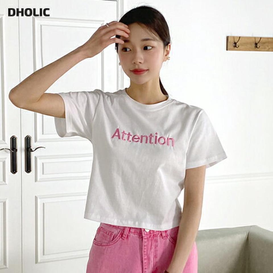 Attention刺繍クロップドTシャツ・t00373 レディース 【tops】 韓国ファッション トップス Tシャツ ロゴT ロゴ ラウンドネック 半袖 クロップド ショート レタリング 刺? 英字 ナチュラルライン 無地 パステル シンプル デイリー キュート 春 夏 カジュアル