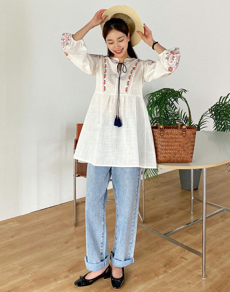 エスニック刺繍チュニックブラウス・b00398 レディース 【bl】 韓国ファッション トップス ブラウス チュニック スリットネック 長袖 9分袖 ロング丈 エスニック刺? ルーズフィット ゆったり シアー 透け感 キュート 大人 春 夏 カジュアル
