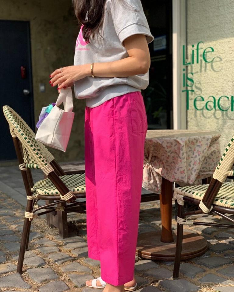 イージークロップドコットンパンツ・p003993 レディース 【pt】パンツ ロング丈 単色 無地 シンプル ベーシック ワイド イージー クロップド コットン 綿 ビビッドカラー ウエストゴム 春 夏 秋 冬 カジュアル ラフ 韓国ファッション MKT