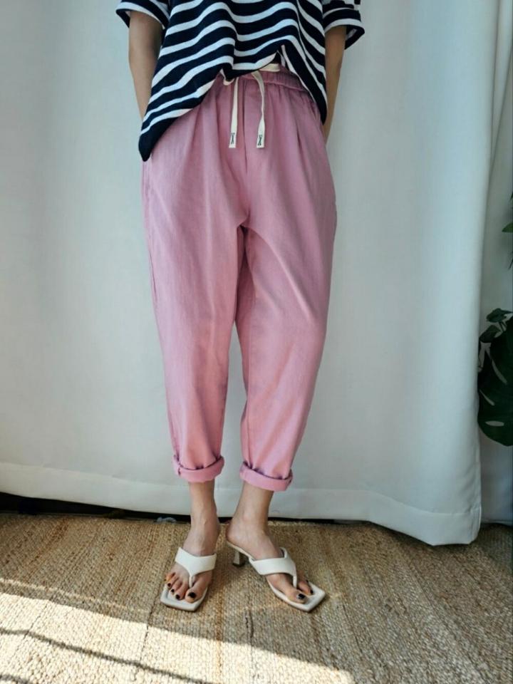 ドロストテーパードコットンパンツ・p003948 レディース 【pt】パンツ ロング丈 単色 無地 シンプル ベーシック ドロスト タック テーパード コットン 綿 カラーパンツ 春 夏 カジュアル ラフ デイリー 韓国ファッション MKT