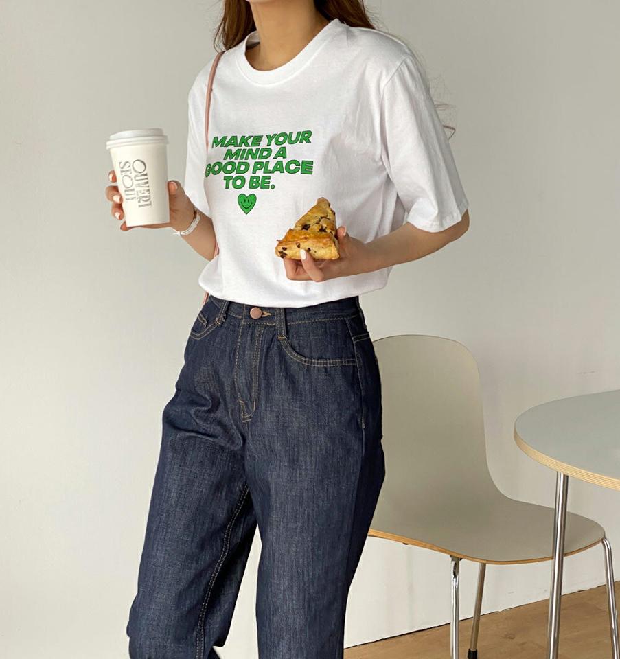 ハートスマイルラウンド半袖Tシャツ・t00404 レディース 【tops】 韓国ファッション トップス Tシャツ ラウンドネック 半袖 ハートスマイル レタリング 英字 コットン 綿100 ゆったり シンプル 大人カジュアル デイリー 春 夏 カジュアル