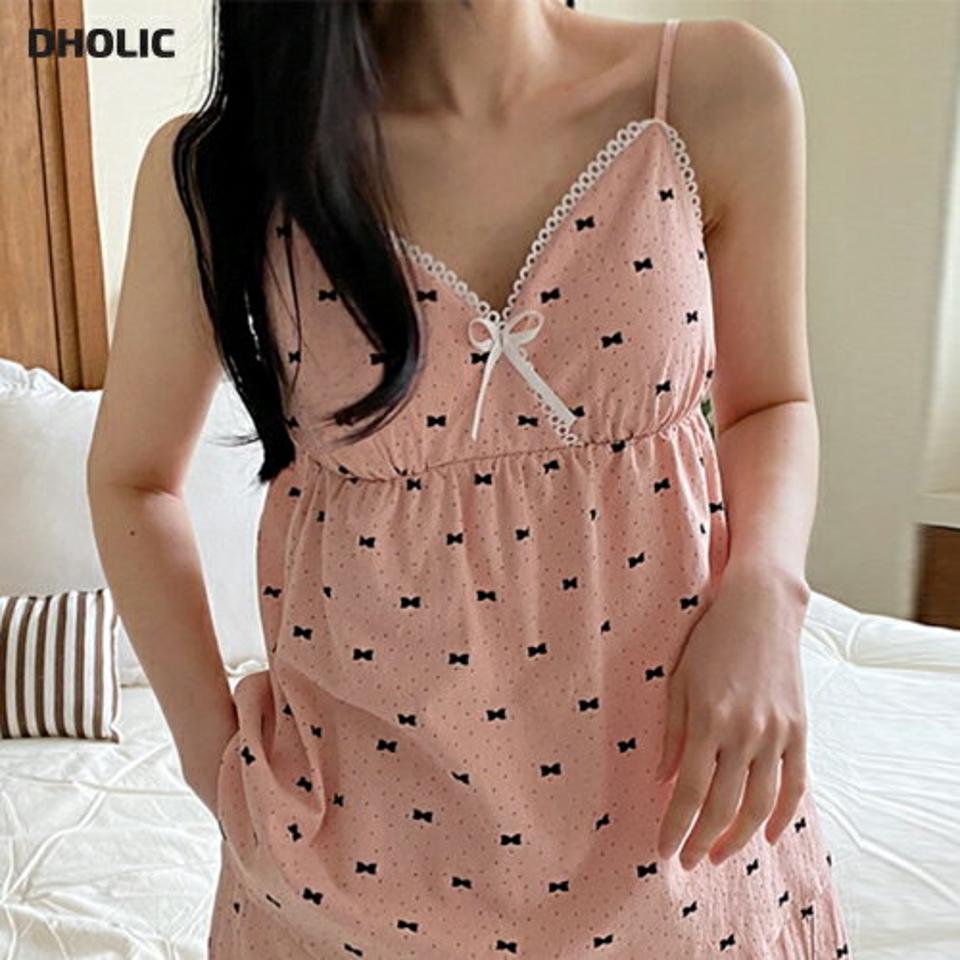 リボンカップキャミパジャマSET・p003960 レディース 【uw】パジャマ セットアップ SETUP トップス キャミソール 柄 模様 鎖骨 デコルテ リボン レース パンツ ショート丈 春 夏 キュート セクシー かわいい 可愛い 韓国ファッション MKT