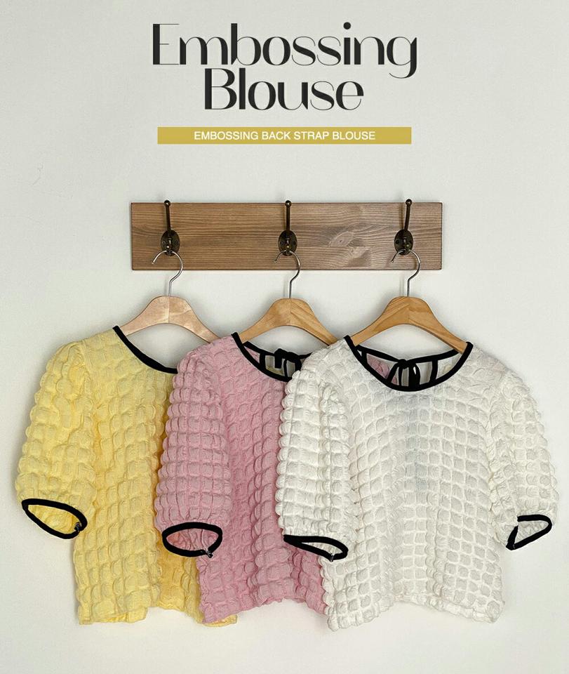 バックリボンエンボスブラウス・t00459 レディース 【bl】 韓国ファッション トップス ブラウス ラウンドネック 半袖 クロップド エンボス 凸凹生地 バックリボン ストラップ 配色 無地 大人 ガーリー カラフル 春 夏 カジュアル