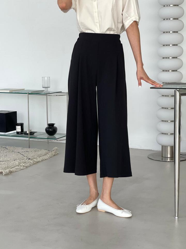 バックゴムクロップドタックパンツ・p004021 レディース 【pt】パンツ ロング丈 ウエストゴム 単色 無地 シンプル ベーシック クロップド丈 タック 春 夏 楽ちん カジュアル ラフ ワイド 韓国ファッション MKT