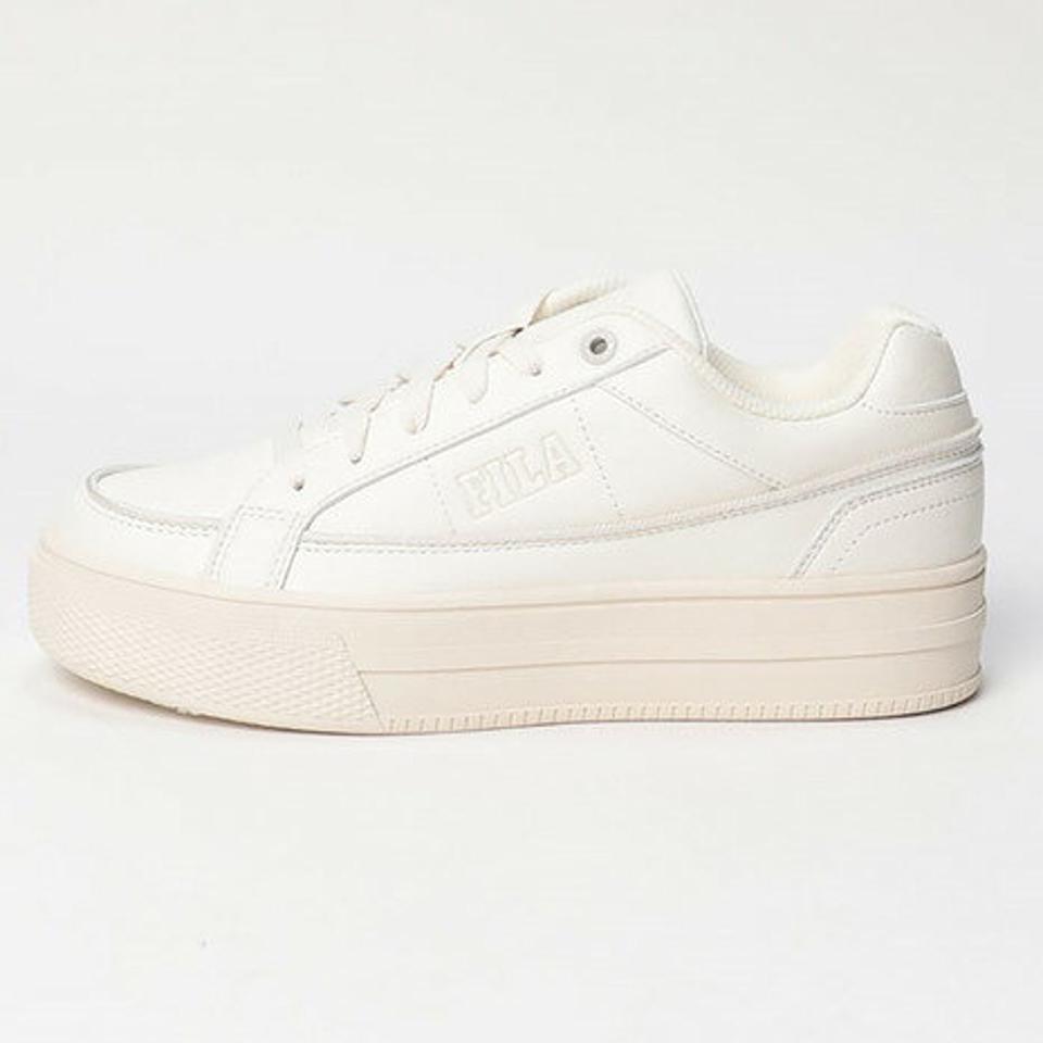フィラ（FILA）（レディース）カジュアルシューズ インターフェア 1TM01784E スニーカー 厚底 タウン 日常履き デイリーユース