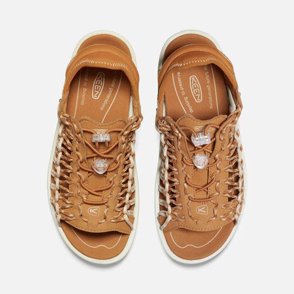 キーン（KEEN）（レディース）カジュアルシューズ ユニーク 2 OT キャラメル 1027296 スライドスニーカー サンダル 軽量
