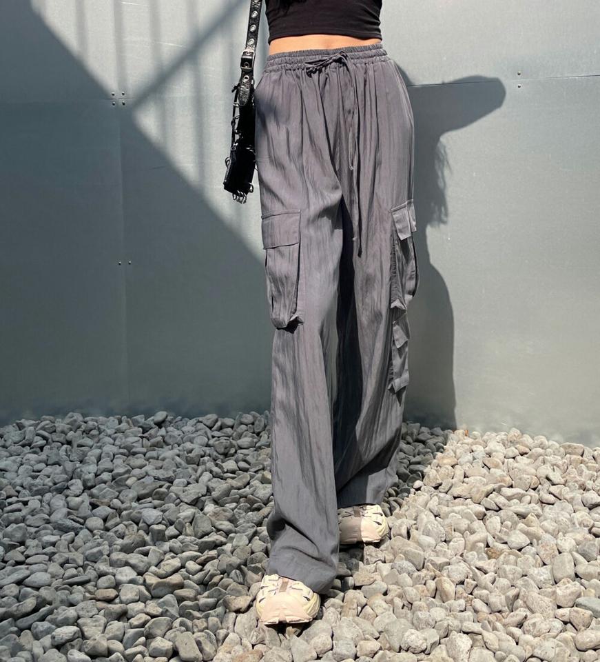 ドロストイージーカーゴパンツ・p004186 レディース 【pt】 韓国ファッション ボトムス パンツ ロング丈 ハイウエスト イージー ドロスト ウエストゴム カーゴポケット ワイド ストレート ストリート レトロ 春 夏 カジュアル MKT
