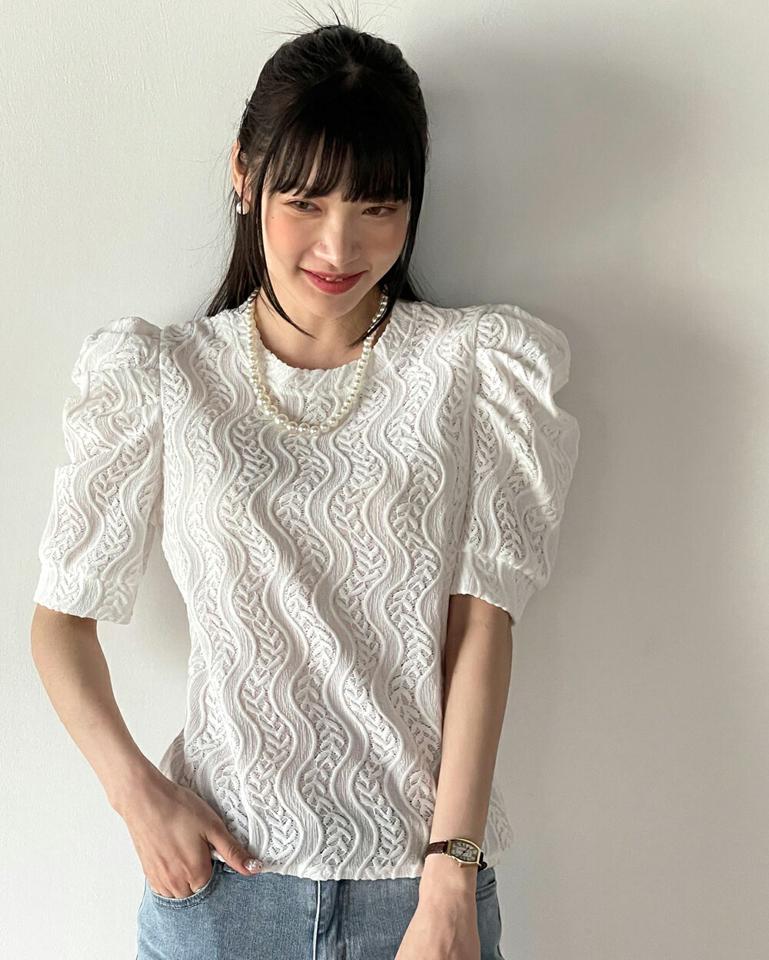 フェイクパールネックレス付パターンブラウス・b00419 レディース 【bl】 韓国ファッション トップス ブラウス ラウンドネック 半袖 肩タック パフスリーブパール調ネックレス ウェーブ リーフパターン アンバランスヘム 大人 春 夏 カジュアル