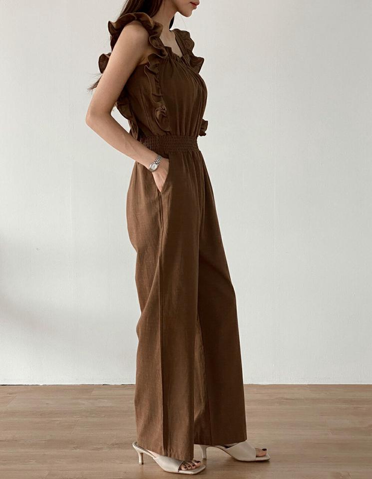 フリルギャザーオールインワン・t00628 レディース 【pt】 韓国ファッション オールインワン パンツ ロング丈 スクエアネック ノースリーブ フリルスリーブ ギャザー ワイド コットン混 無地 大人 お出かけ キュート 春 夏 カジュアル