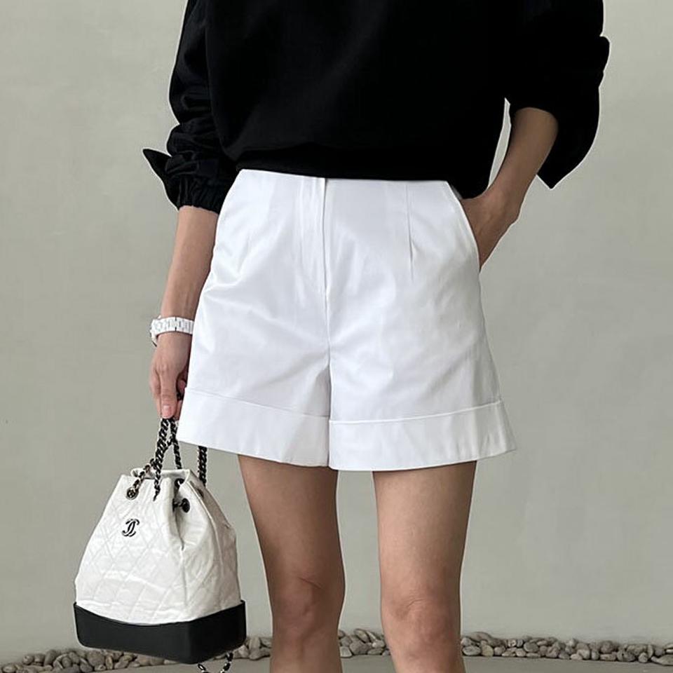 ロールアップショートパンツ・p004214 レディース 【pt】パンツ ショート丈 ショーパン 単色 無地 シンプル ベーシック ロールアップ 春 夏 カジュアル ラフ ワイド 韓国ファッション MKT