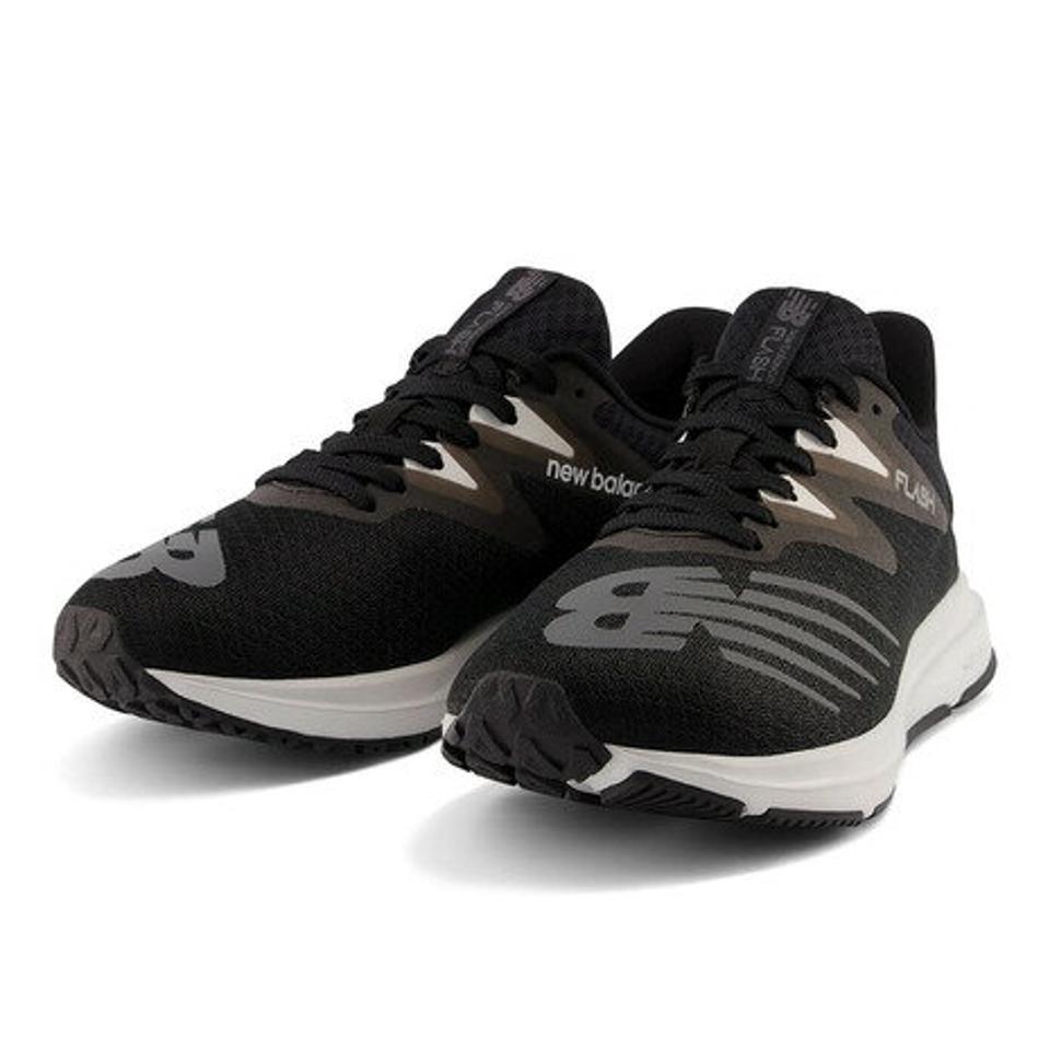 ニューバランス（new balance）（レディース）ランニングシューズ ダイナソフト フラッシュ v6 BW6 ブラック WFLSHBW6 B スニーカートレーニング ジョギング