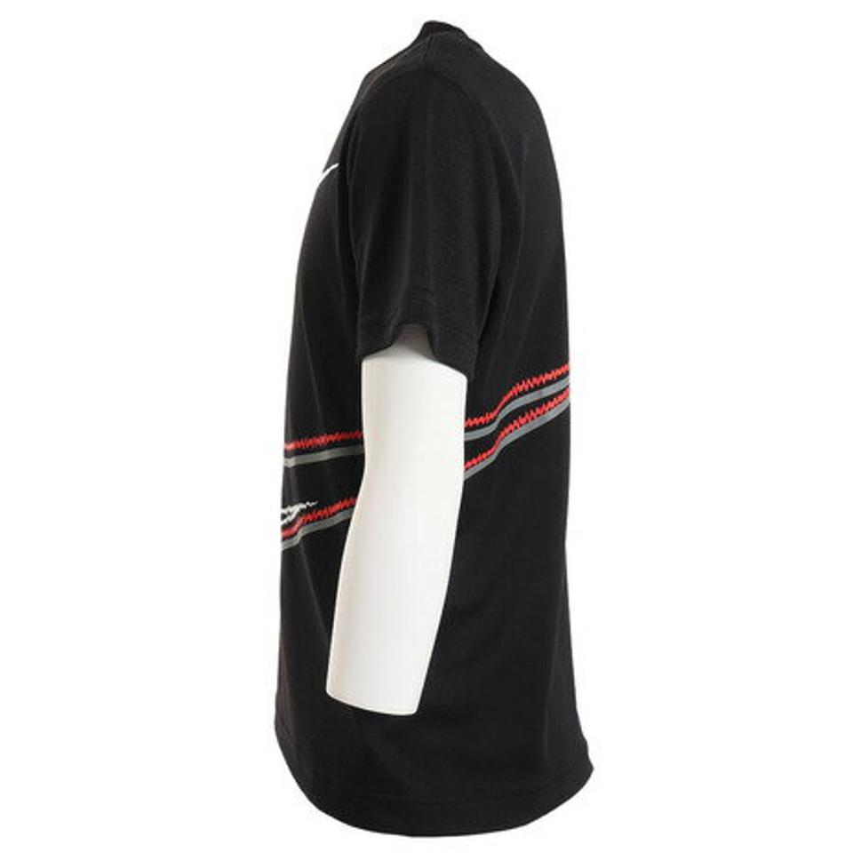 ナイキ(NIKE)(キッズ)半袖Tシャツ キッズ 黒 SWOOSH DISTORTION 86K623-023 ※要サイズ確認