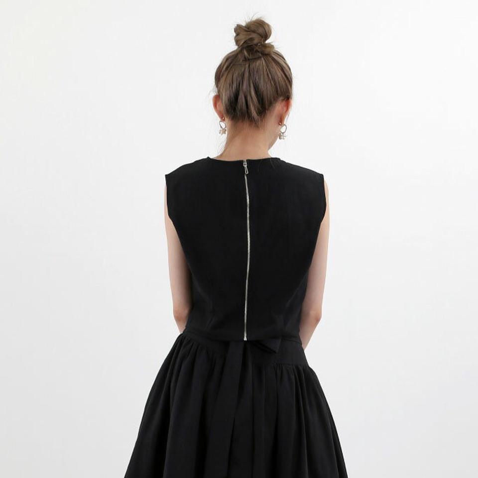リネン混カットアウトノースリーブ・p004463 レディース 【tops】トップス ノースリーブ スリーブレス 単色 無地 シンプル ベーシック リネン混 カットアウト セクシー 肌見せ 春 夏 ユニーク 個性的 韓国ファッション MKT