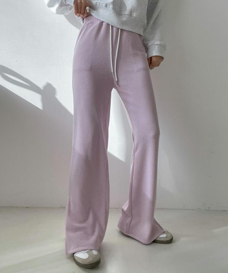 【マラソン特価】ドロストフレアスリットスウェットパンツ・p004423 レディース 【pt】パンツ ロング丈 単色 無地 シンプル ベーシック スウェット トレーナー ドロスト スリット パステル 春 夏 秋 冬 カジュアル ラフ ゆったり 楽ちん 韓国ファッション MKT セール