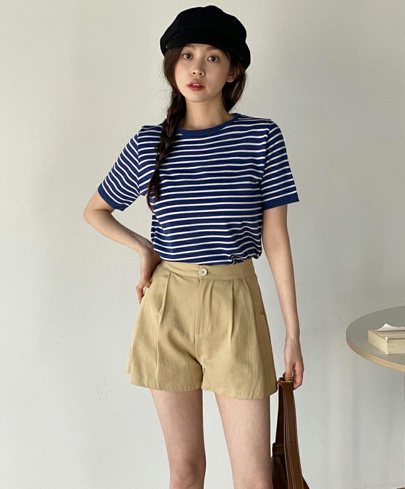 ボーダーラウンド半袖ニット・b00500 レディース 【tops】 韓国ファッション トップス ニット ラウンドネック 半袖 クロップド ボーダー アクリル ナチュラルライン シンプル ベーシック デイリー 大人カジュアル 春 夏 カジュアル
