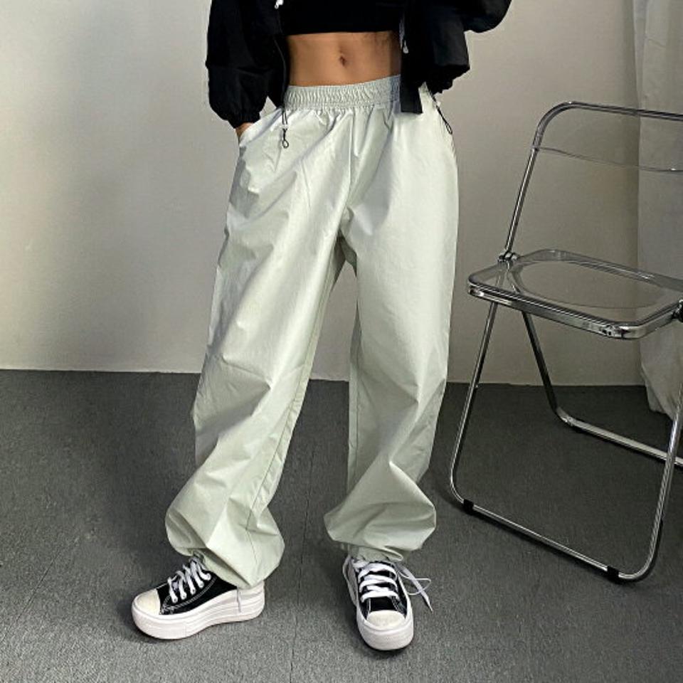 2WAYナイロンワイドパンツ・p004294 レディース 【pt】パンツ ロング丈 単色 無地 シンプル ベーシック 2WAY ストレート ジョガー ワイド ナイロン 秋 冬 春 夏 カジュアル ラフ ストリート 韓国ファッション MKT