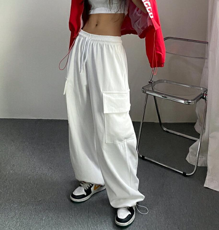 2WAYワイドスウェットカーゴパンツ・p004292 レディース 【pt】パンツ ロング丈 単色 無地 シンプル ベーシック 2WAY ストレート ジョガー ウエストゴム ワイド スウェット カーゴ 秋 冬 カジュアル ラフ ストリート 韓国ファッション MKT