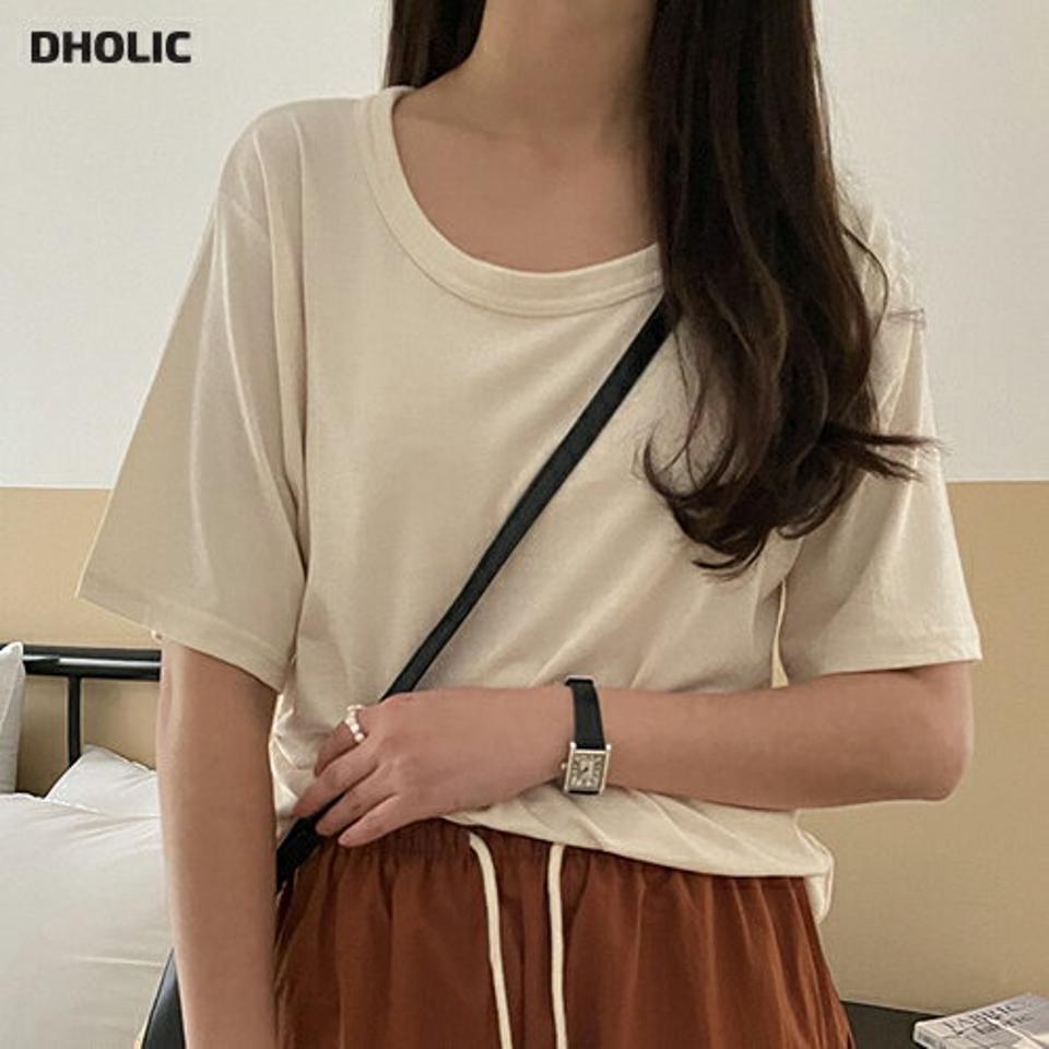 Uネック半袖Tシャツ・p004239 レディース 【tops】トップス Tシャツ 半袖 単色 無地 シンプル ベーシック Uネック 鎖骨 デコルテ ゆったり 楽ちん 春 夏 カジュアル ラフ デイリー 韓国ファッション MKT