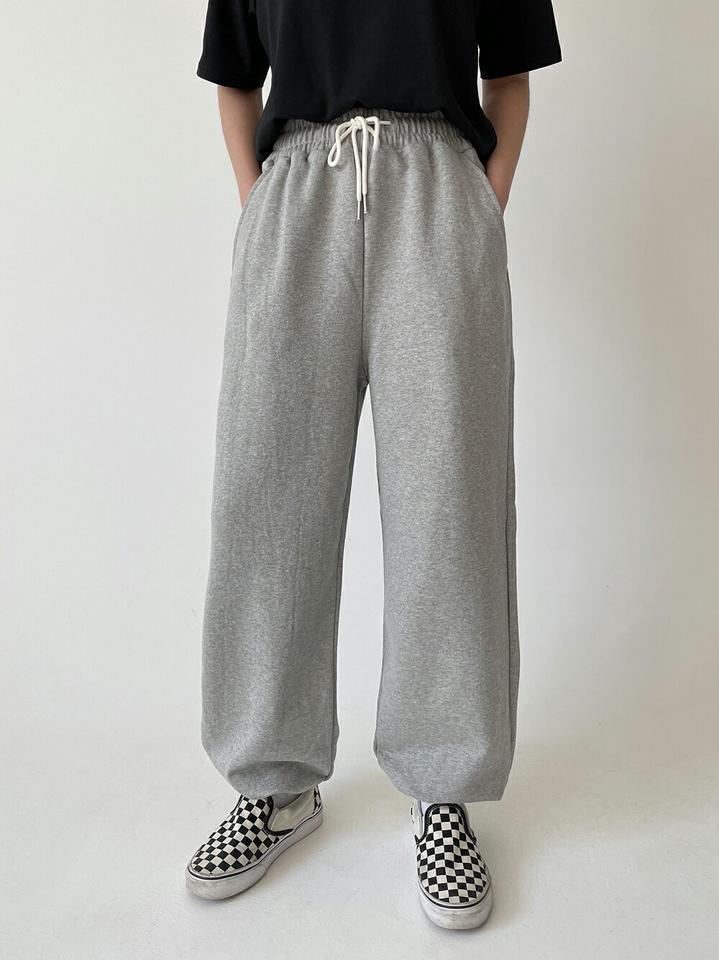 ストリングスウェットジョガーパンツ・p004368 レディース 【pt】パンツ ロング丈 単色 無地 シンプル ベーシック ストリング スウェット トレーナー ワイド ジョガーパンツ 春 夏 秋 冬 カジュアル ラフ ウエストゴム 韓国ファッション MKT