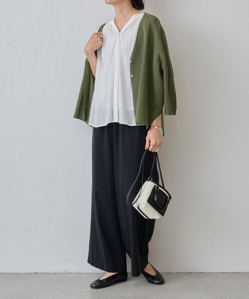 サラッとカーデ