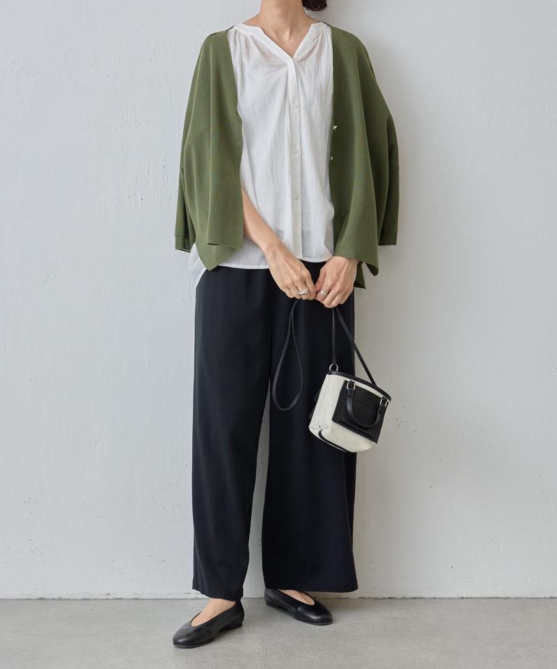 サラッとカーデ