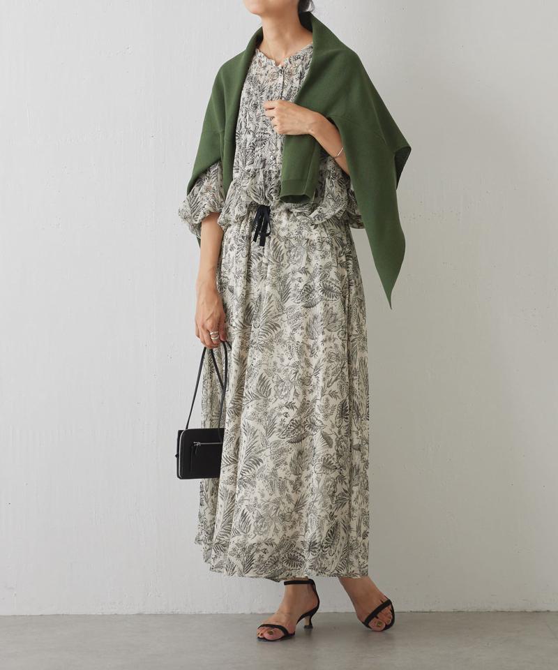 サラッとカーデ