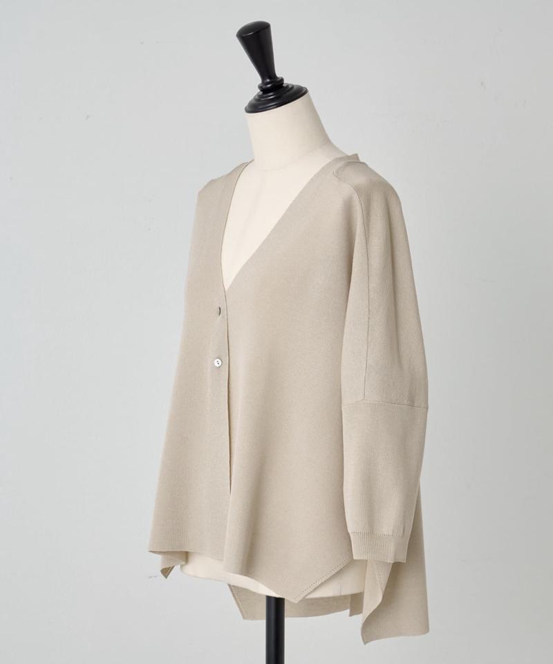 サラッとカーデ