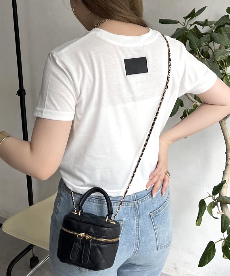 バックタグショート丈Tシャツ