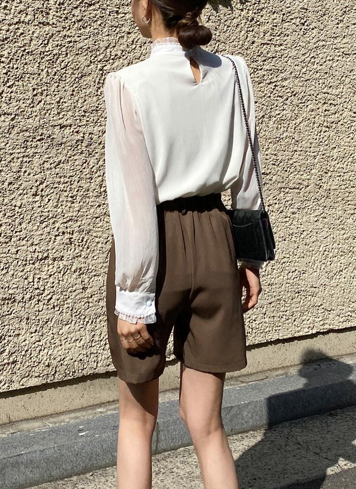 フェイクパールシフォンブラウス・b00657 レディース 【bl】 韓国ファッション トップス ブラウス ハイネック レースヘム 長袖 フェイクパール シフォン シアー 透け感 ナチュラルライン 無地 お出かけ デート 上品 春 夏 カジュアル