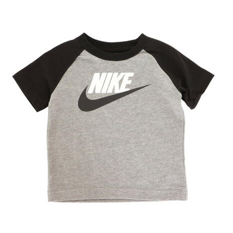 ナイキ(NIKE)(キッズ)半袖Tシャツ キッズ FUTURA RAGLAN 76K661-GEH ※要サイズ確認