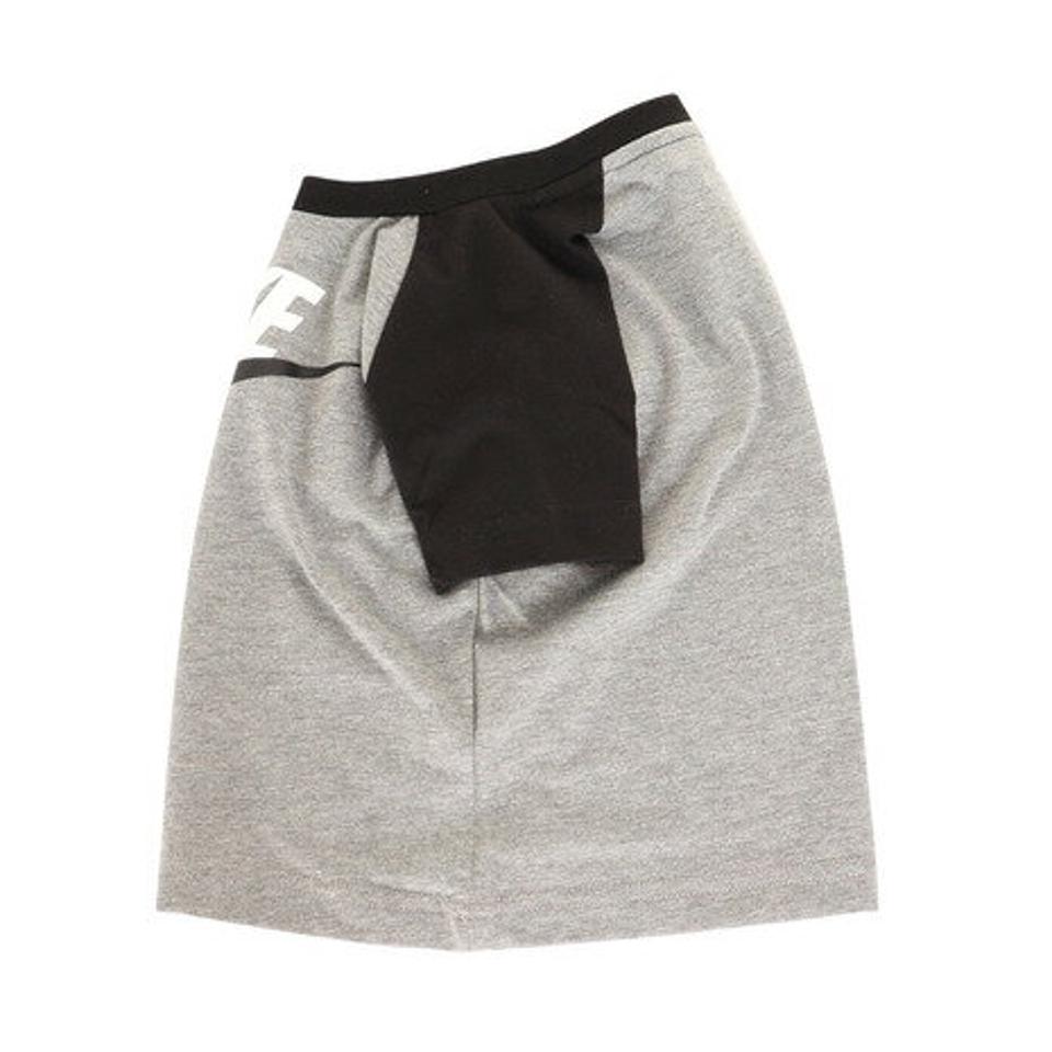 ナイキ(NIKE)(キッズ)半袖Tシャツ キッズ FUTURA RAGLAN 76K661-GEH ※要サイズ確認