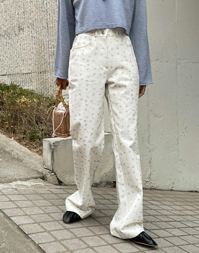 花柄ワイドストレートパンツ・t72187 レディース 【pt】 韓国ファッション ボトムス パンツ ロング丈 フルレングス ハイウエスト 花柄 フラワー ストレート ワイド コットン 綿100 ガーリー 大人 レトロ カラフル 春 秋 カジュアル