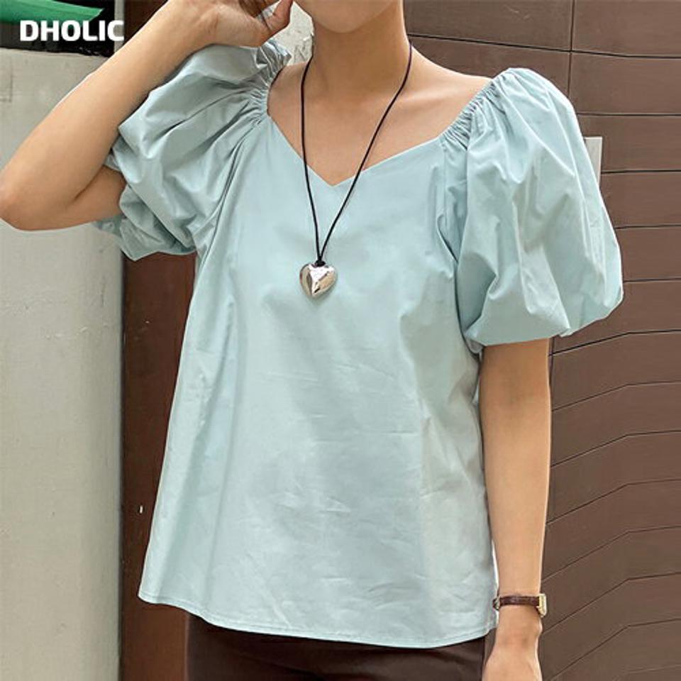 ダイアネックパフブラウス・t72178 レディース 【bl】 韓国ファッション トップス ブラウス ダイアネック 半袖 パフバルーンスリーブ 股丈 オフショルダー ボリューム コットン昆 無地 ガーリー お出かけ キュート 春 夏 カジュアル