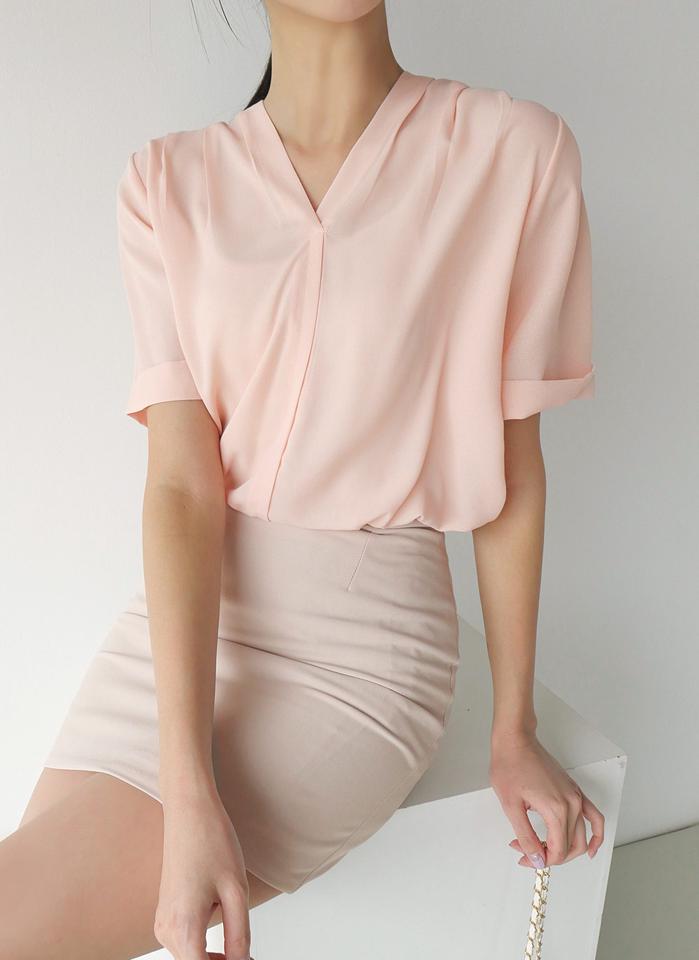 【4DAY限定SALE】Vネックタックシアーブラウス・b00626 レディース 【bl】 韓国ファッション トップス ブラウス Vネック 半袖 クロップド タック ナチュラルライン シアー 透け感 無地 オフィスカジュアル パステル モード シンプル 春 夏 カジュアル
