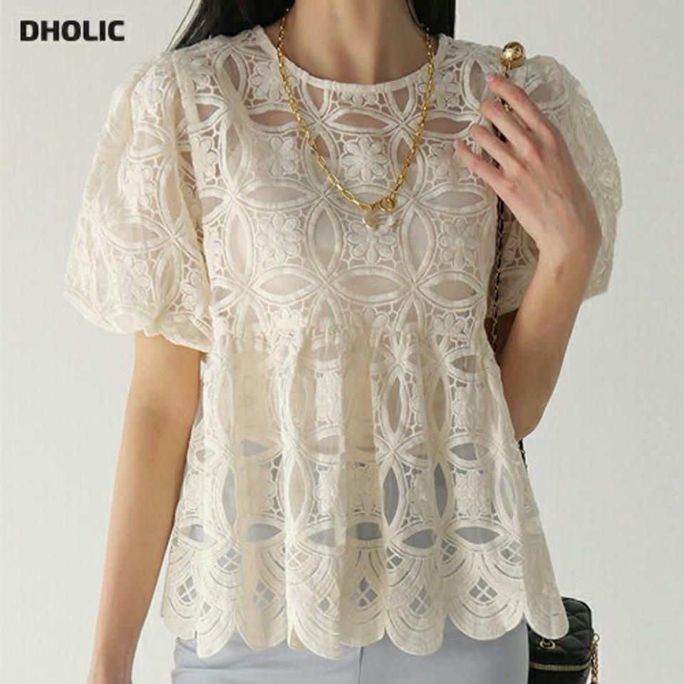 キャミ付刺繍花柄レースブラウス・b00620 レディース 【bl】 韓国ファッション トップス ブラウス ラウンドネック 半袖 パフスリーブ 股丈 キャミ付 花柄 刺? フラワー シアー ボリューム フレアヘム お出かけ モード 上品 春 夏 カジュアル