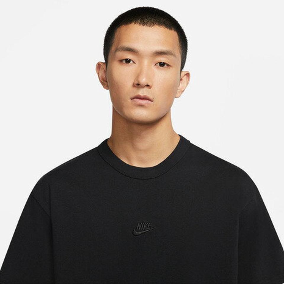 ナイキ(NIKE)(メンズ)Tシャツ 半袖 NSW PREM エッセンシャル 無地 ワンポイント SUST DO7393-010